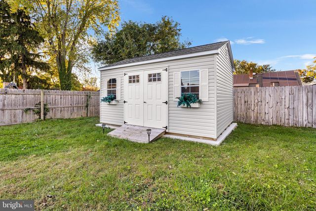 105 CORNELL AVE, Stratford, NJ 08084