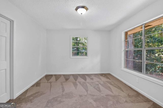 6245 Jones Road, Atlanta, GA 30349