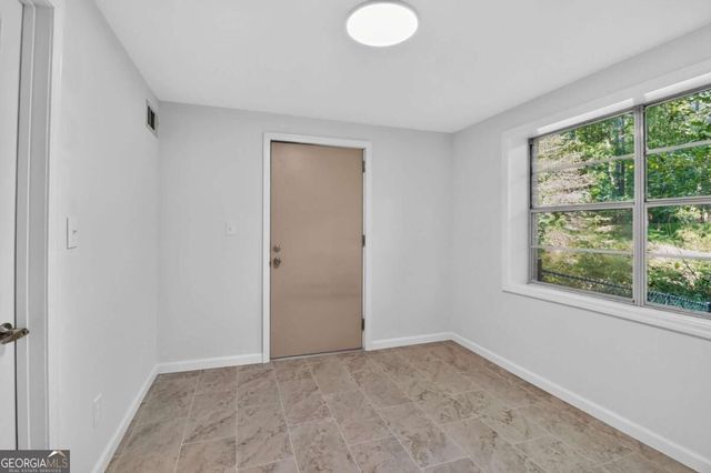 6245 Jones Road, Atlanta, GA 30349