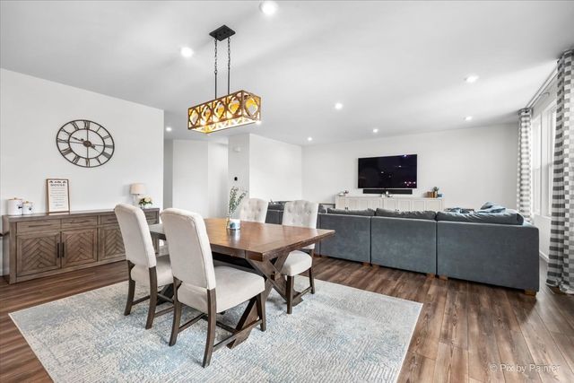 3691 Skyglade Drive, Elgin, IL 60124