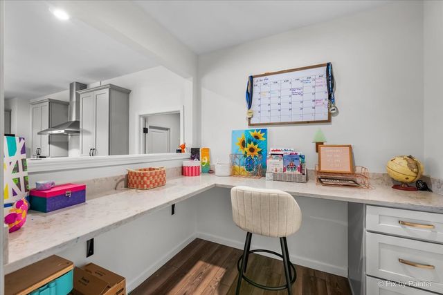 3691 Skyglade Drive, Elgin, IL 60124