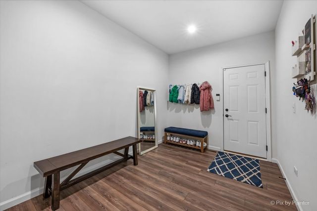 3691 Skyglade Drive, Elgin, IL 60124