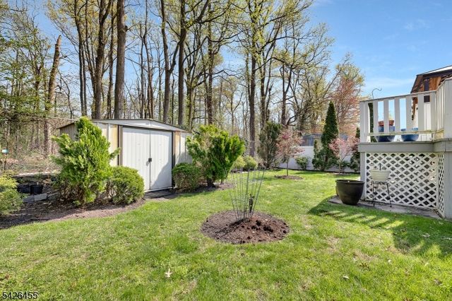 242 Amherst Ave, Woodbridge Twp., NJ 07067