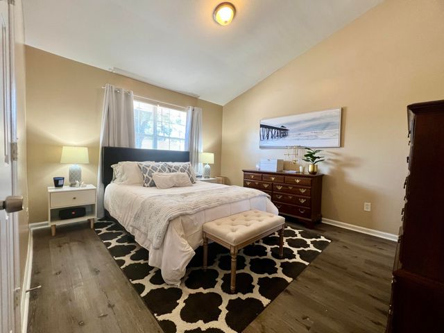 7870 Nummie Court, North Charleston, SC 29418