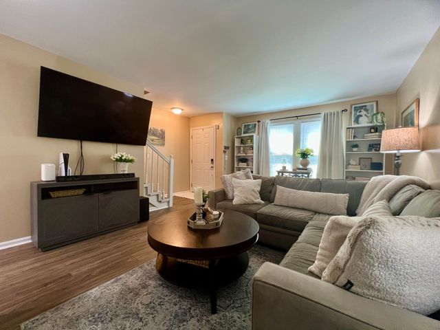 7870 Nummie Court, North Charleston, SC 29418