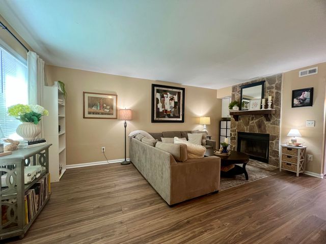 7870 Nummie Court, North Charleston, SC 29418