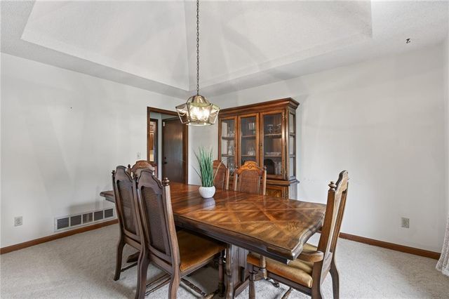 24345 W 71st Street, Shawnee, KS 66227