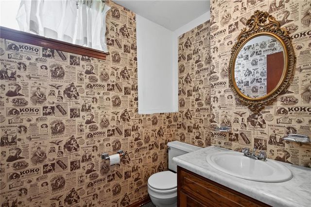 24345 W 71st Street, Shawnee, KS 66227