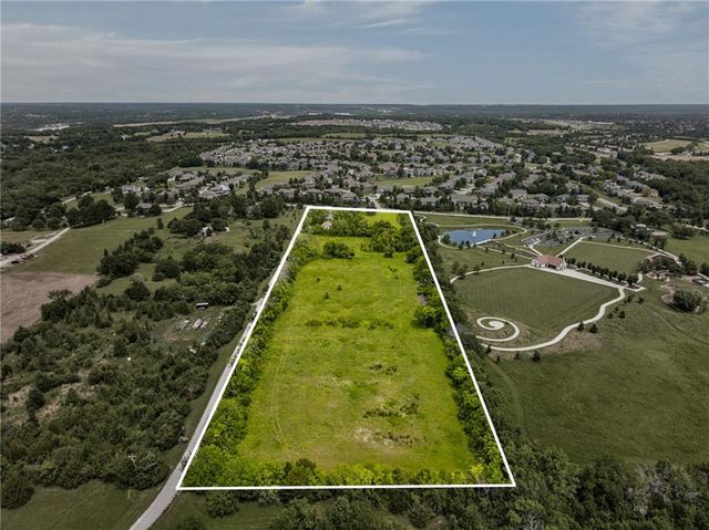 24345 W 71st Street, Shawnee, KS 66227