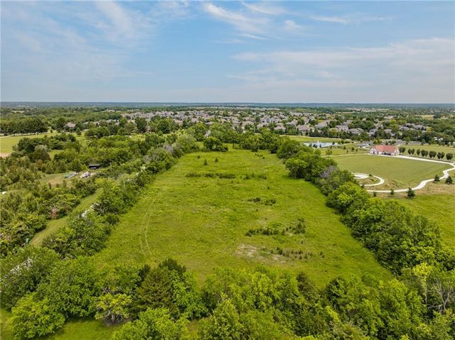 24345 W 71st Street, Shawnee, KS 66227