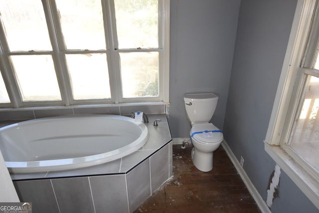 255 Woodlawn Avenue, Winder, GA 30680