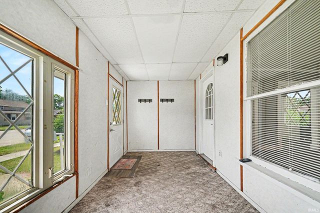 138 W Broadway Street, Mishawaka, IN 46545