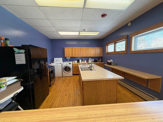 92 West Main Street, Hyde Park, VT 05655