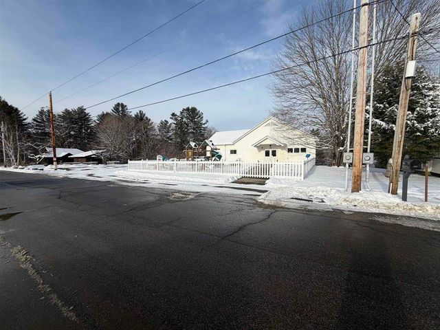 92 West Main Street, Hyde Park, VT 05655