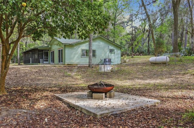8856 NW 230TH STREET, Micanopy, FL 32667