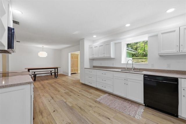 8856 NW 230TH STREET, Micanopy, FL 32667