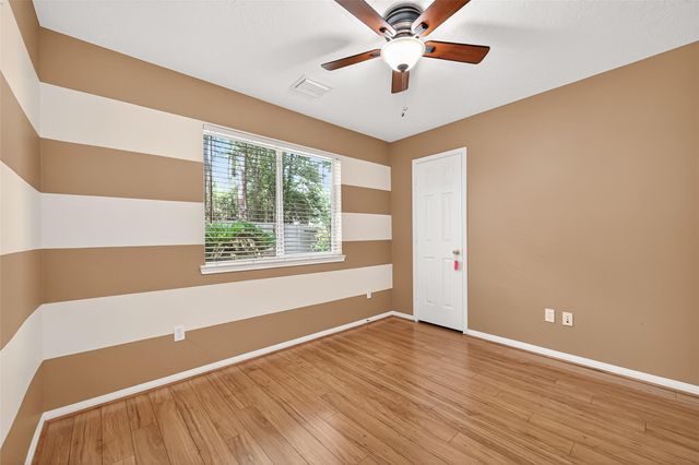 34 Nila Grove Court, Conroe, TX 77385