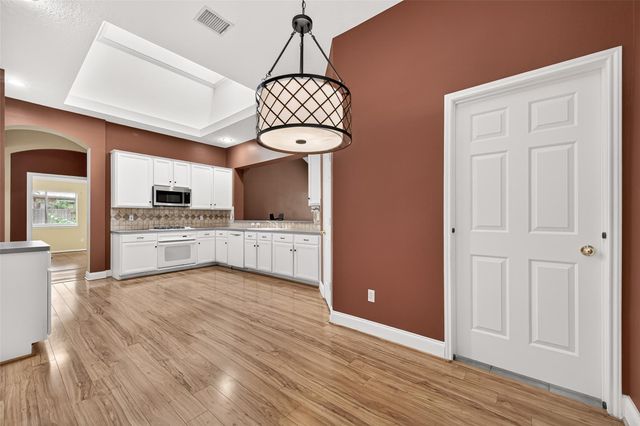 34 Nila Grove Court, Conroe, TX 77385