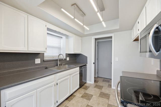 6706 S 110th East Avenue, Tulsa, OK 74133