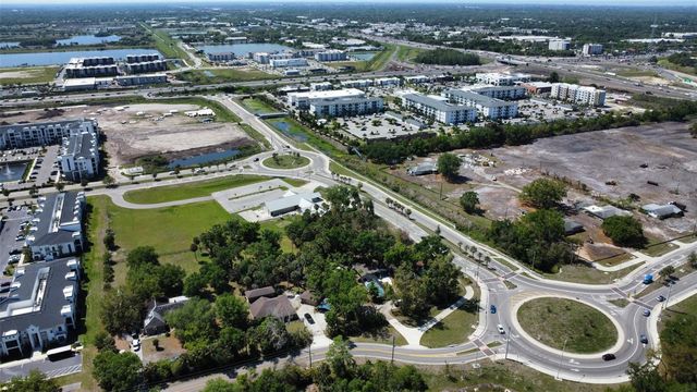 2190 LAKEWOOD RANCH BOULEVARD, Sarasota, FL 34240