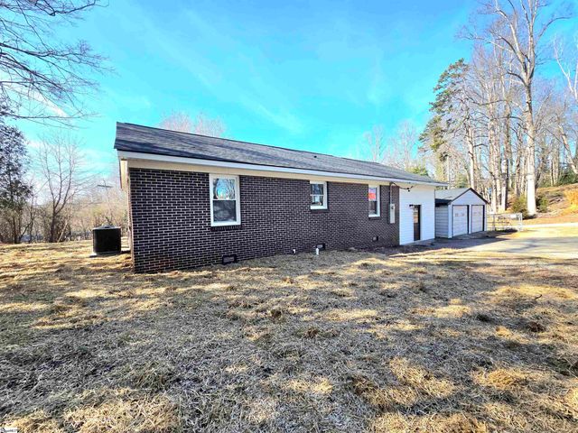 125 Glenn Street, Marietta, SC 29661