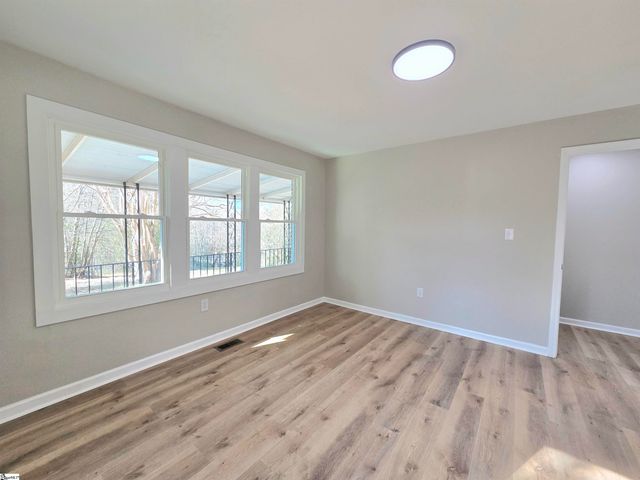 125 Glenn Street, Marietta, SC 29661