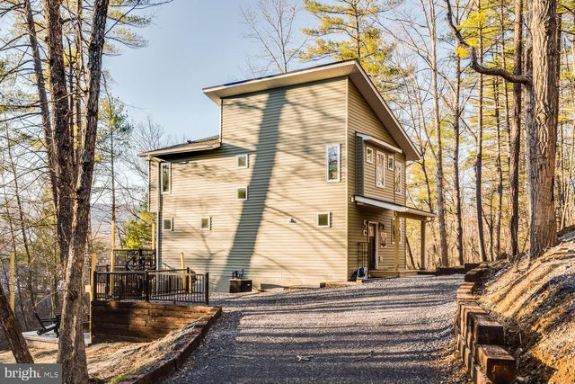 1355 GREENVIEW DR, Basye, VA 22810