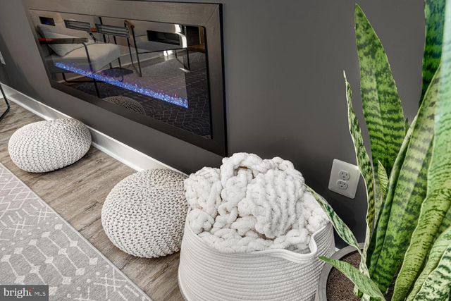 1355 GREENVIEW DR, Basye, VA 22810