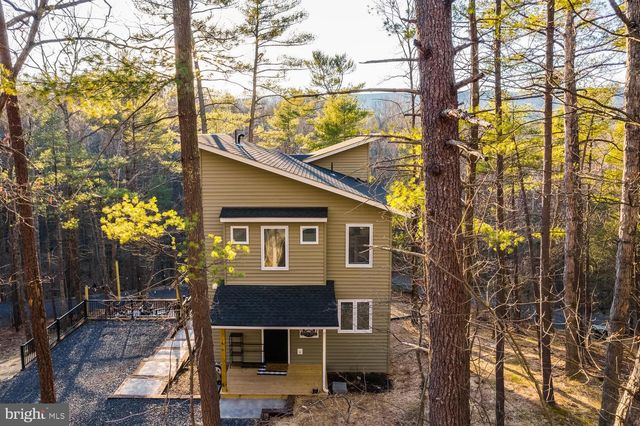 1355 GREENVIEW DR, Basye, VA 22810