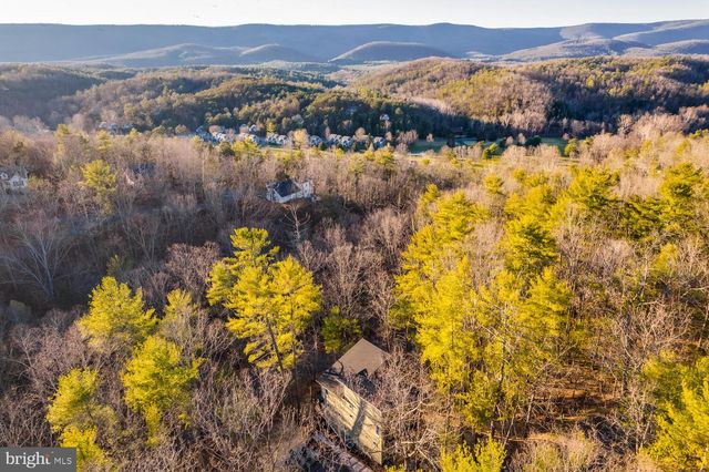 1355 GREENVIEW DR, Basye, VA 22810