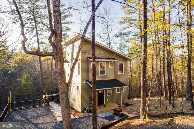 1355 GREENVIEW DR, Basye, VA 22810