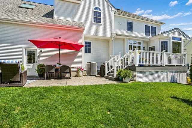 3 Crimson Court, Nashua, NH 03063