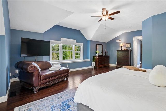 3 Crimson Court, Nashua, NH 03063