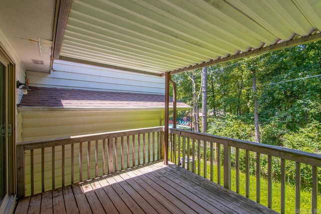 18 White Willow Court, Little Rock, AR 72212
