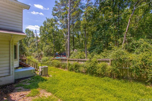 18 White Willow Court, Little Rock, AR 72212
