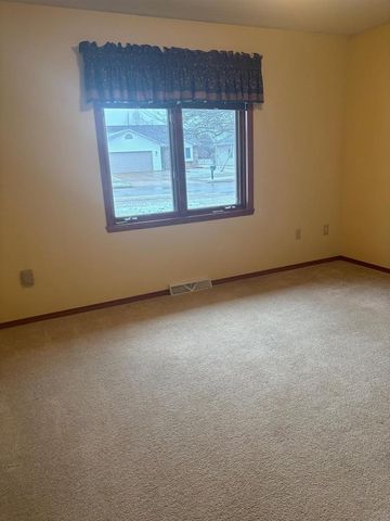 2495 SECURITY DRIVE, Oshkosh, WI 54904