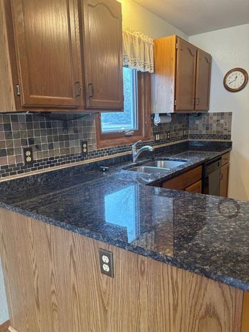 2495 SECURITY DRIVE, Oshkosh, WI 54904