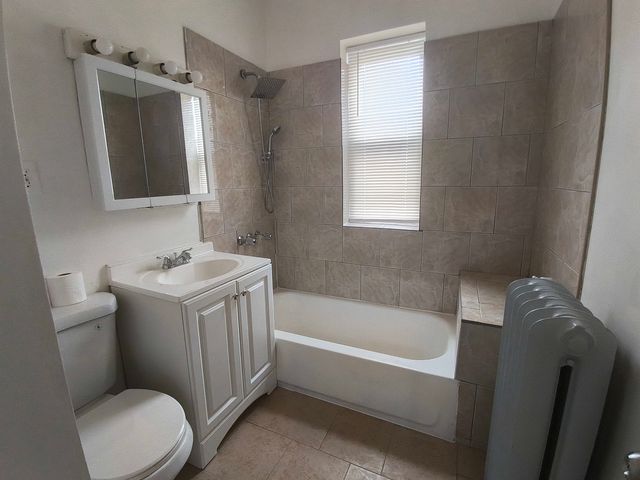 2542 W 64th Street 1, Chicago, IL 60629