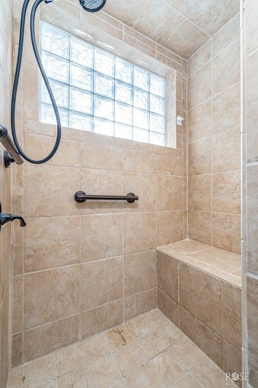 Image 15 of property listing at 22585 Harbor View Lane, Millersview, TX 76862