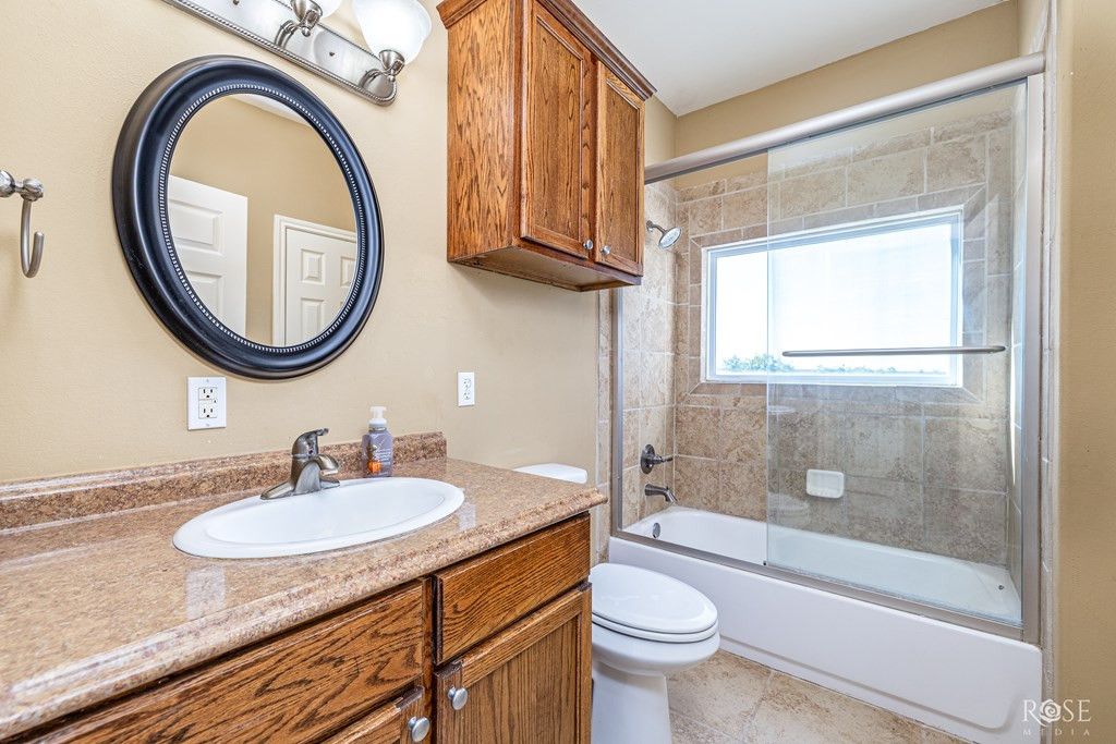 Image 24 of property listing at 22585 Harbor View Lane, Millersview, TX 76862