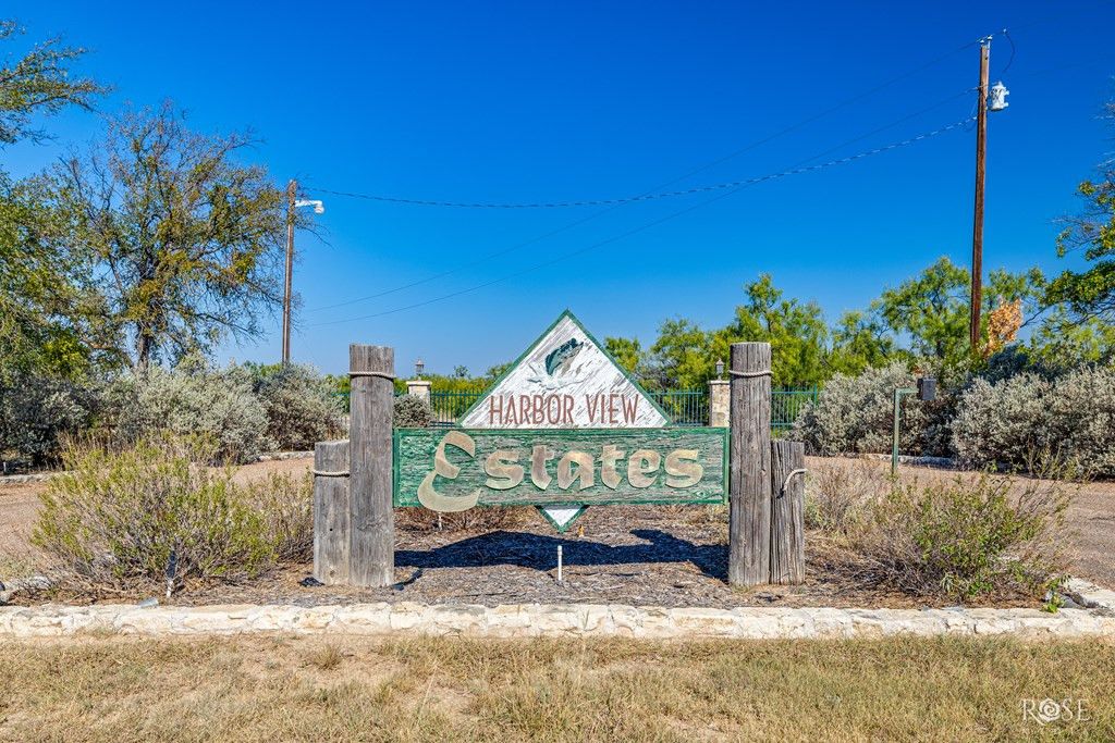 Image 64 of property listing at 22585 Harbor View Lane, Millersview, TX 76862