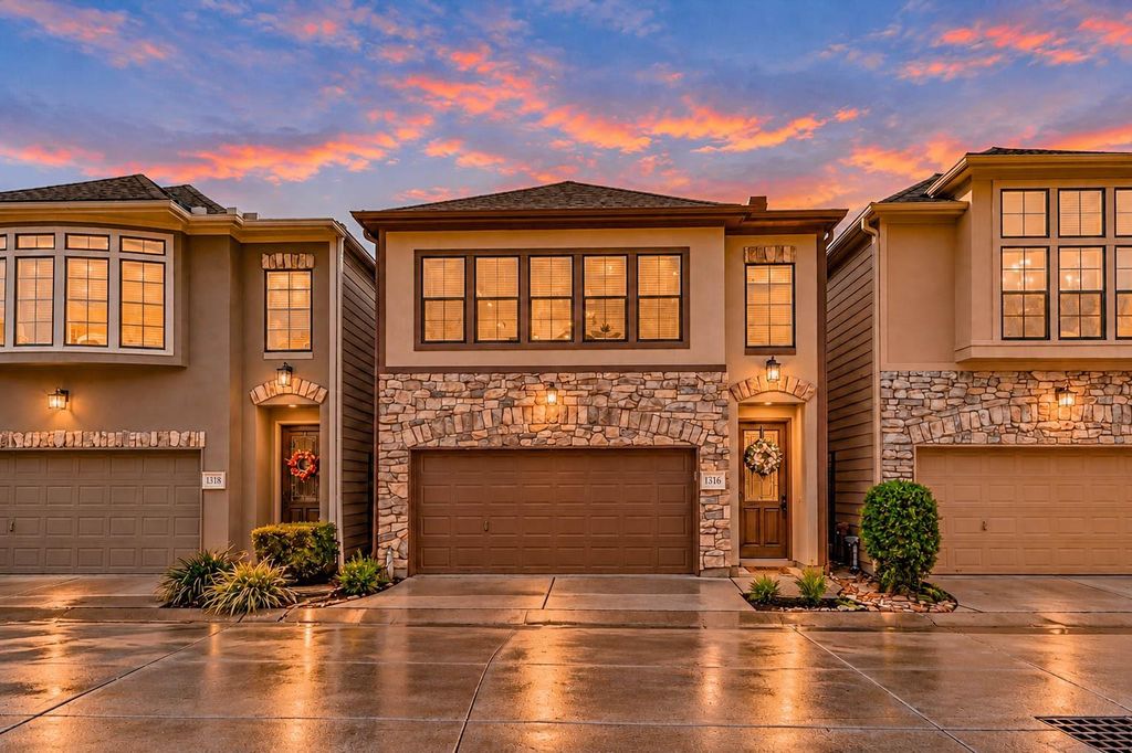 1316 Studer Street, Houston, TX 77007