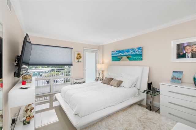 2611 N Riverside Drive 307, Pompano Beach, FL 33062