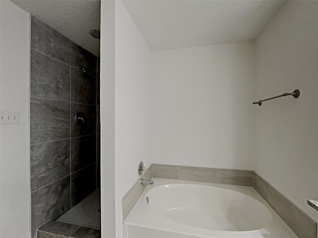 2705 Hidden Springs Drive, Mesquite, TX 75181