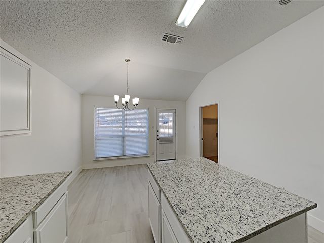 2705 Hidden Springs Drive, Mesquite, TX 75181