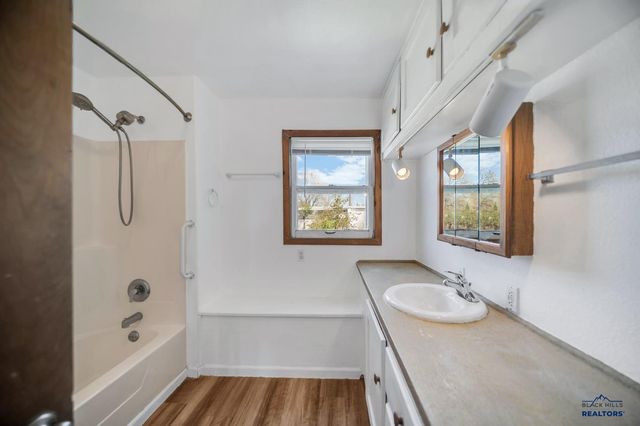 1667 ZINNIA, Rapid City, SD 57703