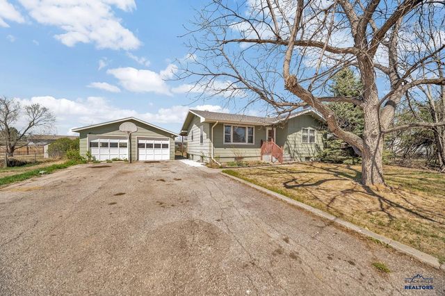1667 ZINNIA, Rapid City, SD 57703