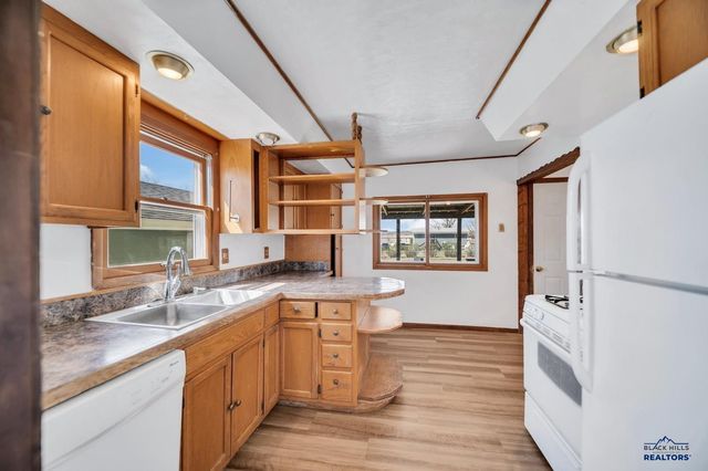 1667 ZINNIA, Rapid City, SD 57703