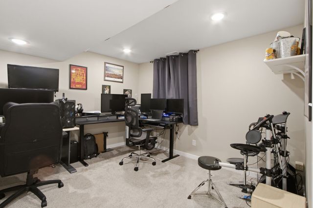 3315 Locust Street SW, Bondurant, IA 50035