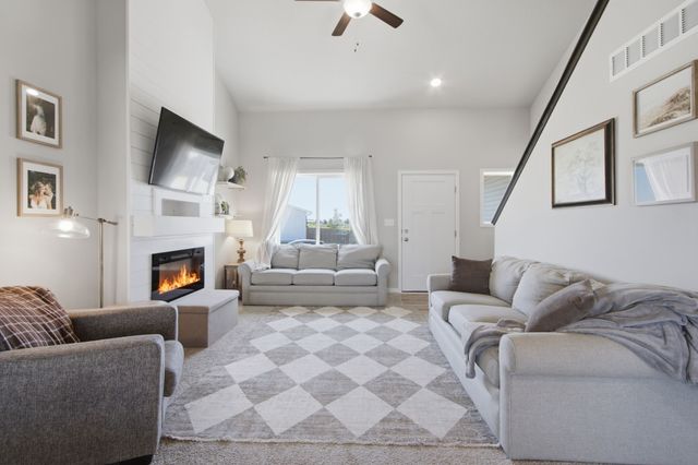 3315 Locust Street SW, Bondurant, IA 50035